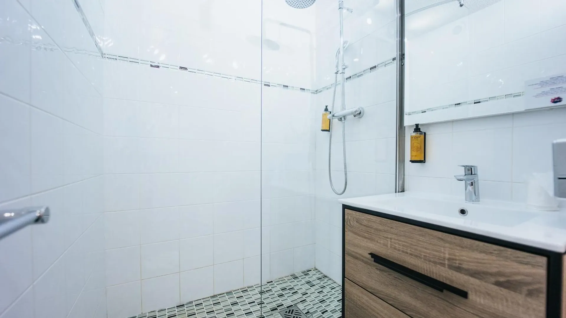 Le Drip'S Hotel Marseille 4*,  France